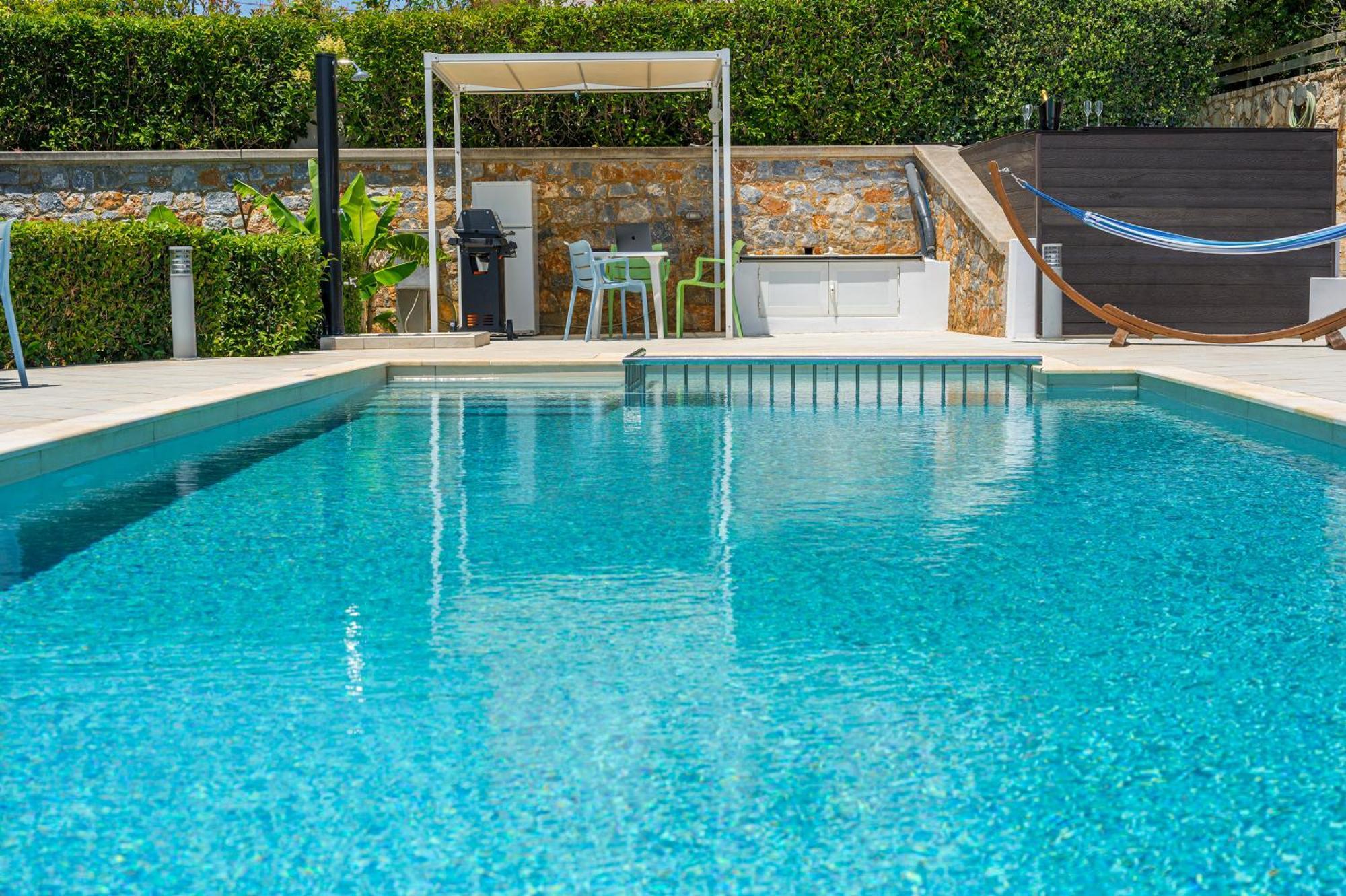 Villa Elysium Seaview Oasis Kato Galatas Exterior foto